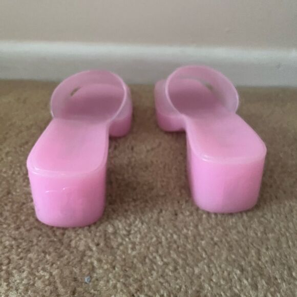 Barbie x Forever 21 Jelly Slides - Picture 7 of 9